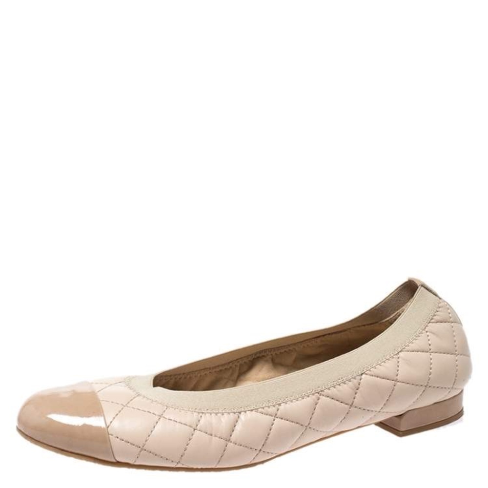 Stuart Weitzman Quilted Cap Toe Beige Ballet Flats
